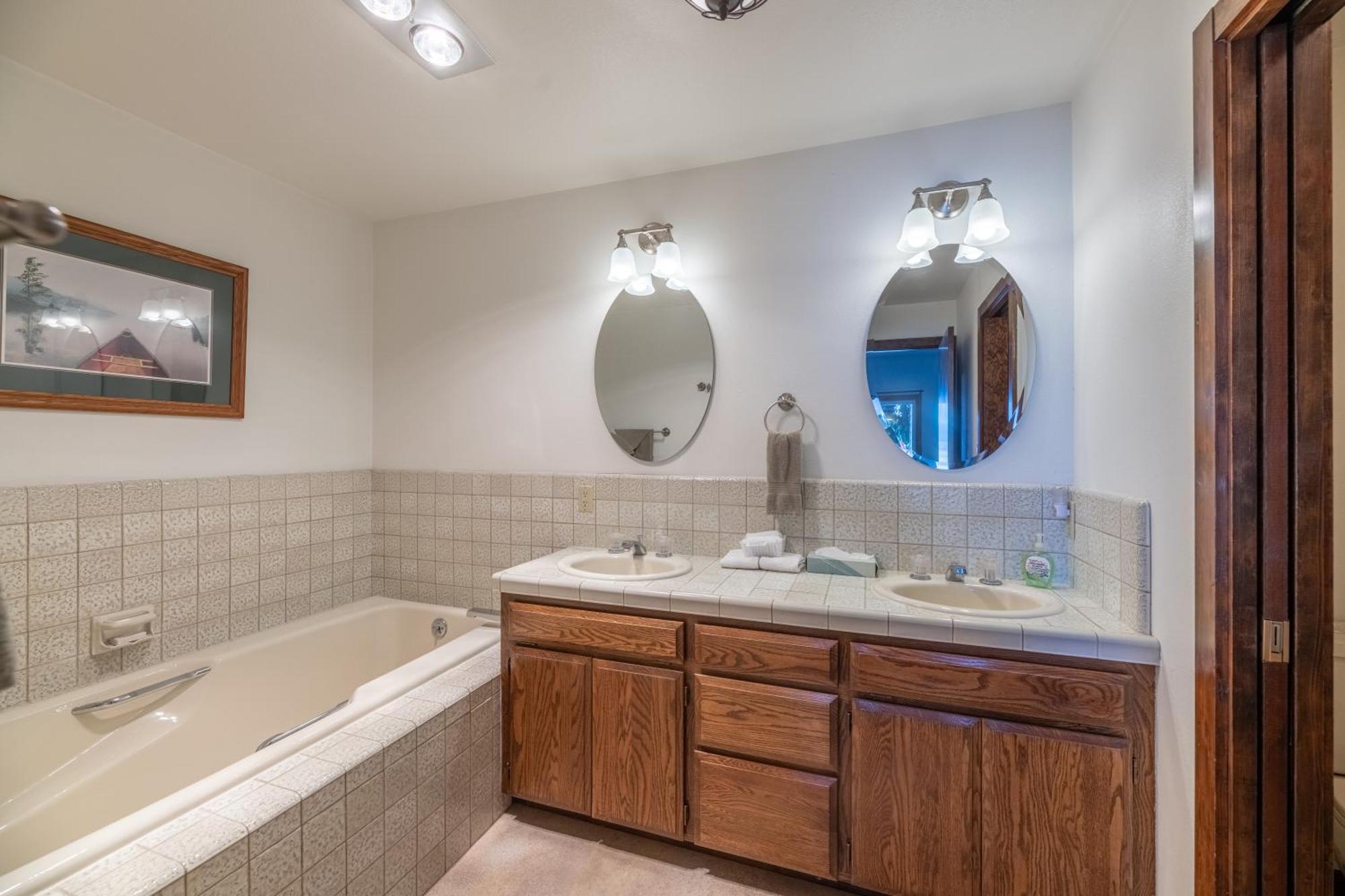 Pend Oreille Shores Resort Hope Bagian luar foto