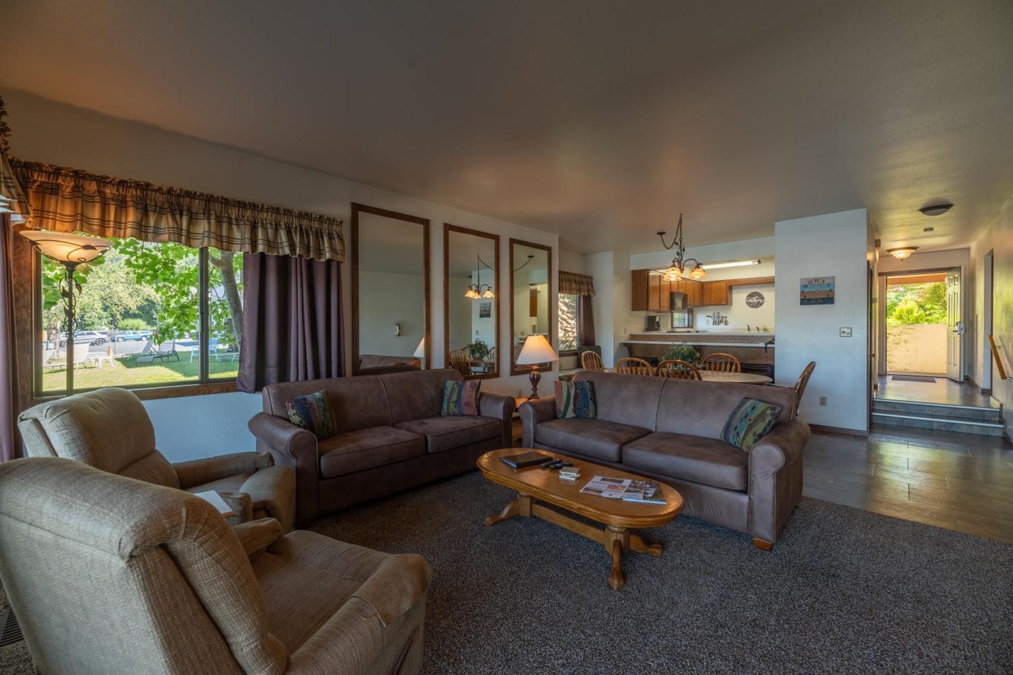 Pend Oreille Shores Resort Hope Bagian luar foto