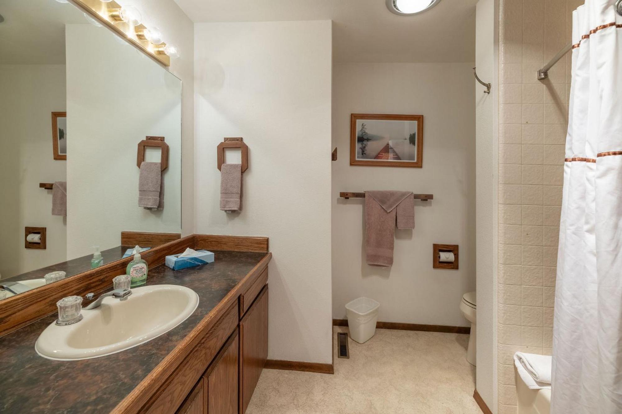 Pend Oreille Shores Resort Hope Bagian luar foto